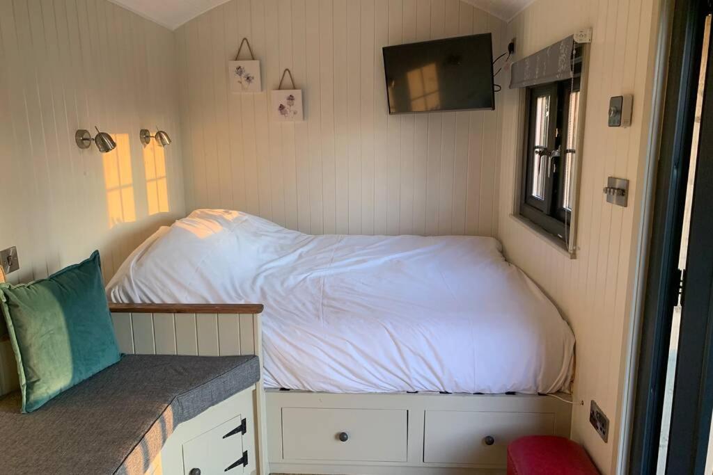 Lle Mary - Beautiful Views, Hot Tub, Secluded, Dog Welcome, Barmouth Llanddwywe Extérieur photo
